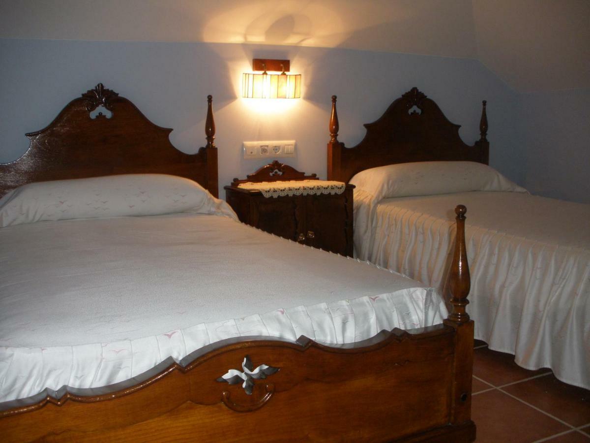 Os Peares Casa Alpargateiro 게스트하우스 외부 사진