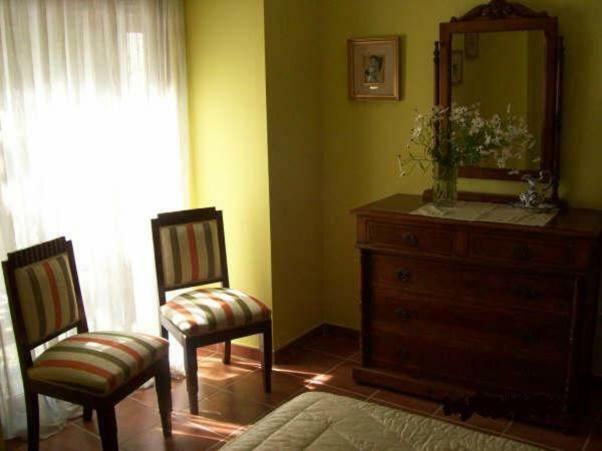 Os Peares Casa Alpargateiro 게스트하우스 외부 사진