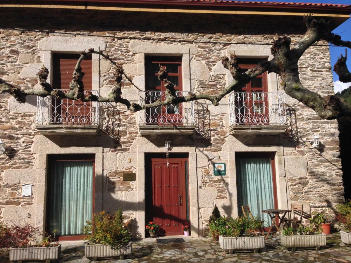 Os Peares Casa Alpargateiro 게스트하우스 외부 사진